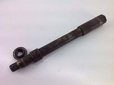 YAMAHA YZ 250 1998 FRONT WHEEL SPINDLE 0047A