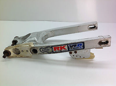 1986 YAMAHA YZ 125 250  SWING SWINGING ARM 5024
