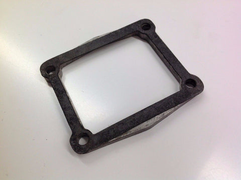 YAMAHA YZ 125 1984 REED CAGE INTAKE MANIFOLD SPACER 0039