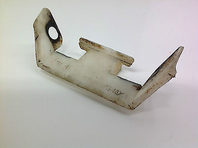 2001 HONDA CR 250 PLASTIC COVER BRACKET GUARD  0022