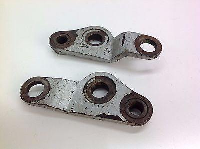 KAWASAKI KX 250 1988 REAR SHOCK MOUNTS (2) 0047