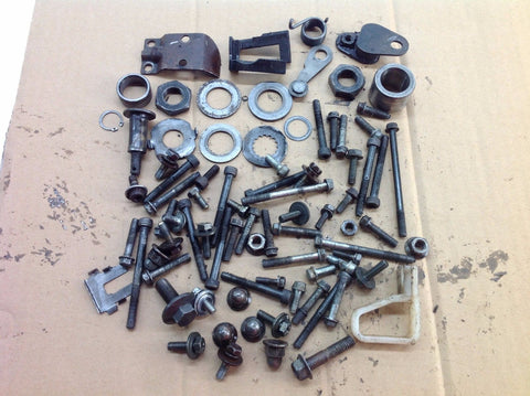 YAMAHA YZ 125 1995 VARIOUS MISC ENGINE BOLTS FIXINGS ETC 0024A