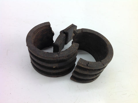 SUZUKI RM 125 1996 PETROL FUEL TANK RUBBERS 0049B