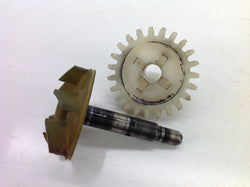 YAMAHA YZ 250 3SP 1990 WATER PUMP IMPELLER SHAFT & GEAR 0057B